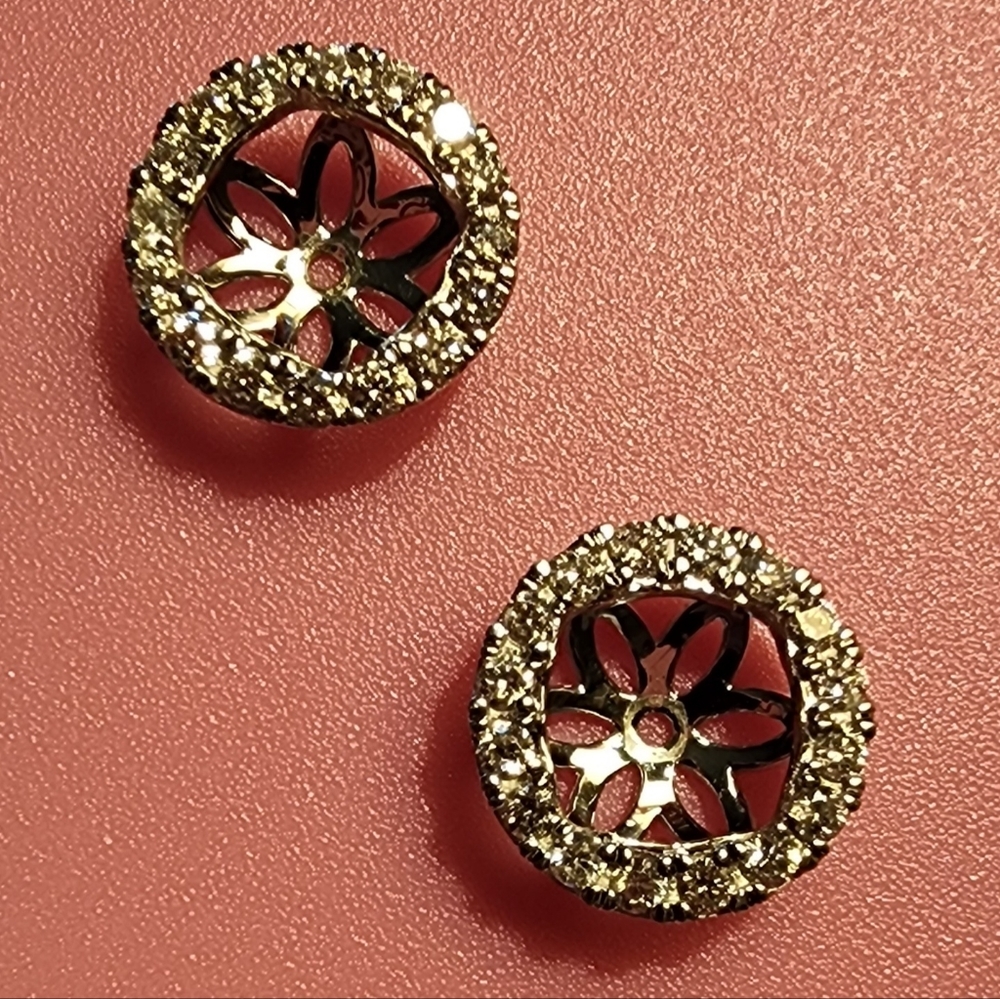 Diamond earring jacket. - Picture 14 of 16